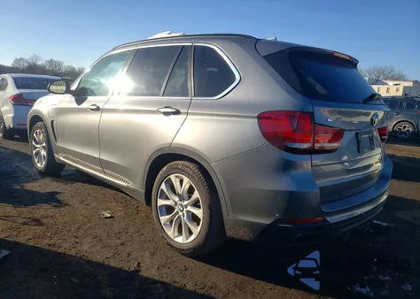 2016 BMW X5 Xdr40E z USA, uszkodzony, nr VIN 5UXKT0C51G0F75338